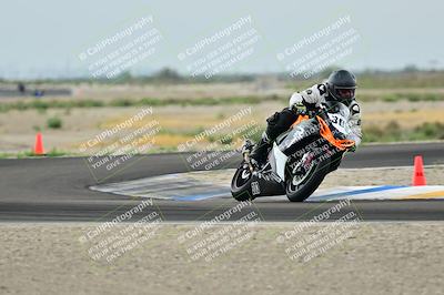 media/Apr-18-2025-TrackDaz (Fri) [[45f5874c44]]/C Group/Session 1 (Turn 7)/